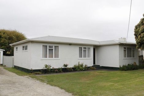Photo of property in 38 Polson Street, Castlecliff, Whanganui, 4501