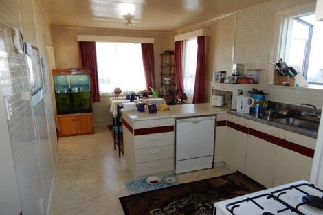 Photo of property in 6 Buchanan Place, Hawera, 4610