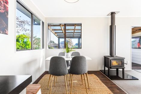 Photo of property in 24 Hassan Drive, Massey, Auckland, 0614