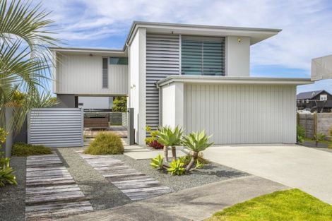 Photo of property in 13 Patiki Place, Omaha, 0986