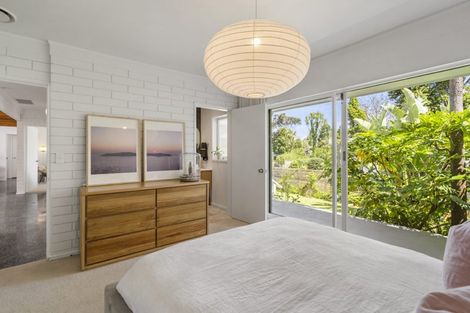 Photo of property in 28 Barlow Place, Chatswood, Auckland, 0626