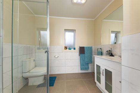 Photo of property in 1/48 Rollerson Street, Papakura, 2110