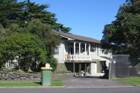 Photo of property in 3a Clayburn Road, Glen Eden, Auckland, 0602