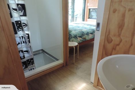 Photo of property in 45 Lake View Terrace, Moana, 7875