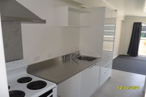 Photo of property in 4 London Road, Korokoro, Lower Hutt, 5012