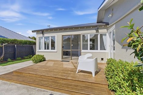 Photo of property in 1/68 Searells Road, Strowan, Christchurch, 8052