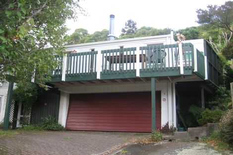Photo of property in 1 Natalie Way, Karori, Wellington, 6012