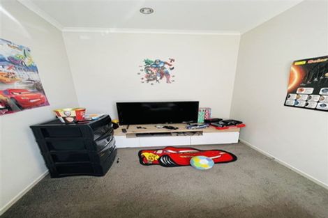 Photo of property in 29 Saint Maroun Rise, The Gardens, Auckland, 2105