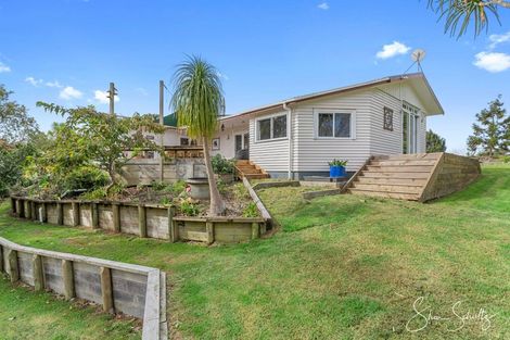 Photo of property in 624 Golden Stairs Road, Mareretu, Maungaturoto, 0589