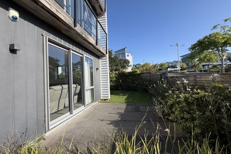 Photo of property in 63 Te Oneroa Way, Long Bay, Auckland, 0630