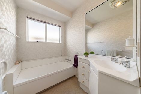 Photo of property in 3/25 Lane Street, Wallaceville, Upper Hutt, 5018