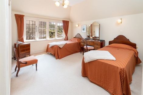 Photo of property in 331 Karori Road, Karori, Wellington, 6012