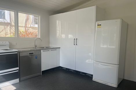 Photo of property in 17 Scarborough Terrace, Mount Victoria, Wellington, 6011