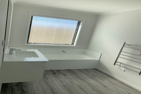 Photo of property in 29 Whakaturou Crescent, Pyes Pa, Tauranga, 3112