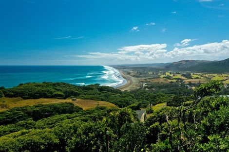 Photo of property in 38 Waitea Road, Muriwai, Waimauku, 0881