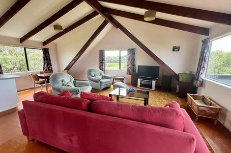 Photo of property in 2 Ngatiwai Place, Whangaruru, Russell, 0184