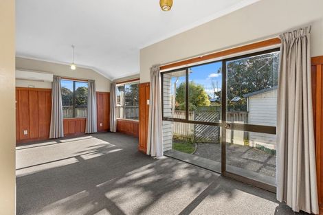 Photo of property in 15 Harrow Street, Phillipstown, Christchurch, 8011