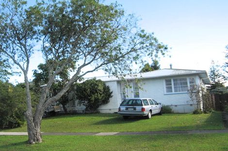 Photo of property in 101 Ennis Avenue, Pakuranga Heights, Auckland, 2010