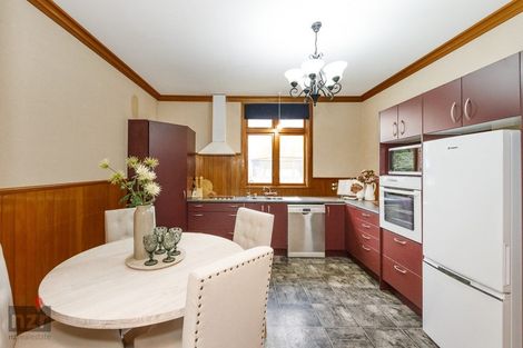 Photo of property in 16 Pirinoa Street, Feilding, 4702