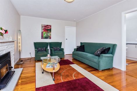 Photo of property in 2 Claridge Street, Glen Eden, Auckland, 0602
