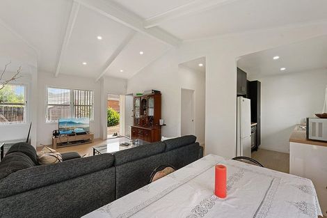 Photo of property in 7a Roseburn Place, Pakuranga, Auckland, 2010