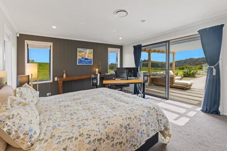 Photo of property in 1 Fernbird Grove, Kerikeri, 0294