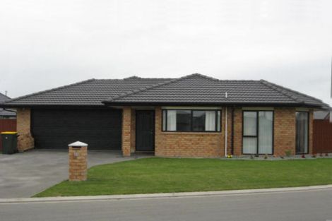 Photo of property in 35 Campion Place, Rolleston, 7614
