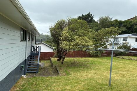 Photo of property in 27 Invercargill Drive, Kelson, Lower Hutt, 5010
