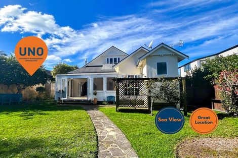 Photo of property in 33 Churchill Road, Cockle Bay, Auckland, 2014