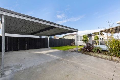 Photo of property in 10 Karaka Street, Castlecliff, Whanganui, 4501