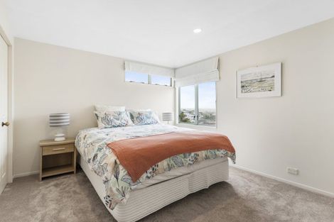 Photo of property in 2/10 Norman Road, Hauraki, Auckland, 0622