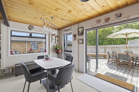 Photo of property in 184 Tukapa Street, Westown, New Plymouth, 4310