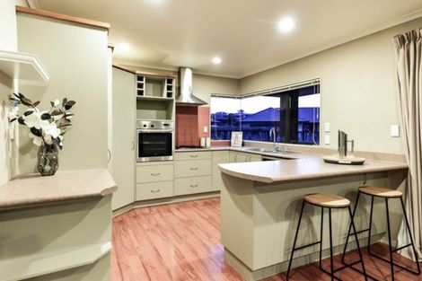 Photo of property in 8 Magellan Rise, Flagstaff, Hamilton, 3210