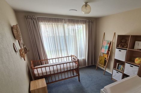 Photo of property in 2/12 Greenock Street, Redwood, Christchurch, 8051