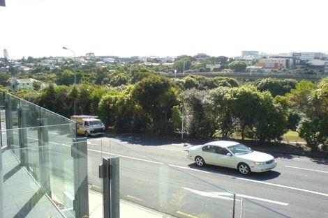 Photo of property in 3h/6 Piwakawaka Street, Eden Terrace, Auckland, 1010