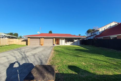 Photo of property in 129 Walter Strevens Drive, Conifer Grove, Takanini, 2112