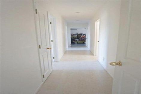 Photo of property in 43 Rathmar Drive, Manurewa, Auckland, 2105