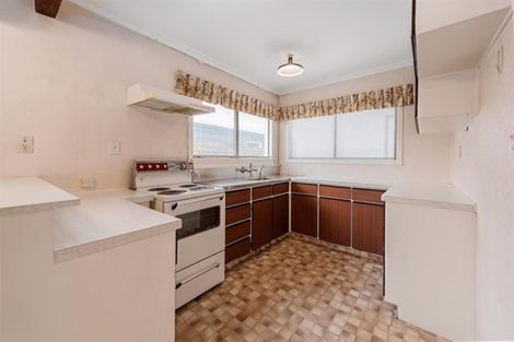 Photo of property in 8a Waitui Grove, Mount Maunganui, 3116