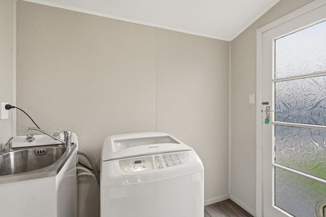 Photo of property in 4/122 Middlepark Road, Sockburn, Christchurch, 8042
