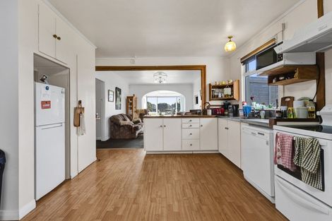 Photo of property in 42 Whakapaki Street, Urenui, 4375