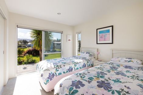 Photo of property in 58 Jack Boyd Drive, Mangawhai Heads, Kaiwaka, 0573