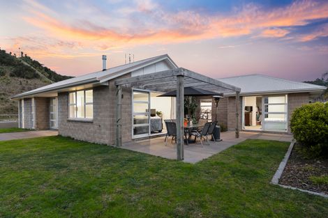 Photo of property in 278 Lakes Boulevard, Pyes Pa, Tauranga, 3112