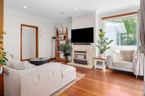 Photo of property in 23 Mitcham Avenue, Forest Lake, Hamilton, 3200