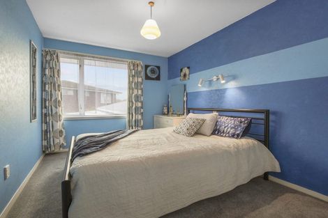 Photo of property in 17 Hillcrest Place, Avonhead, Christchurch, 8042