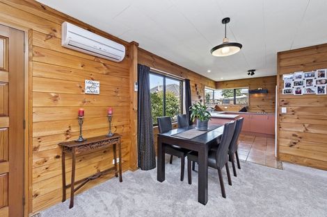 Photo of property in 2/98 Springs Road, Hornby, Christchurch, 8042