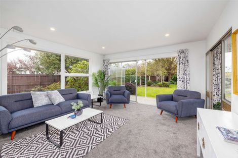 Photo of property in 4 Pimlico Place, Bishopdale, Christchurch, 8053