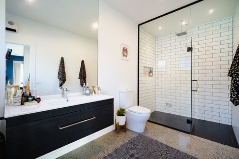 Photo of property in 1h Hoylake Street, Outram, 9019