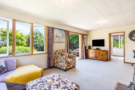 Photo of property in 819 Tukairangi Road, Acacia Bay, Taupo, 3385