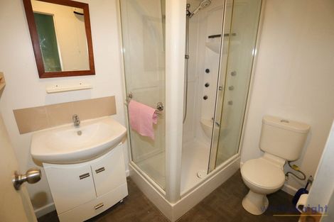 Photo of property in 124 Memorial Avenue, Burnside, Christchurch, 8053