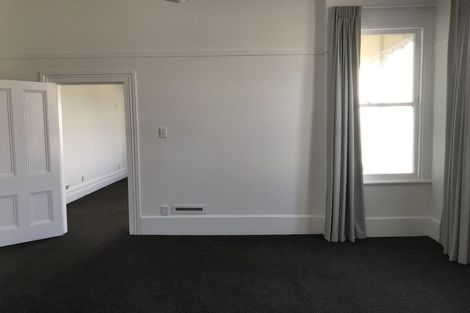 Photo of property in 21 Dorking Road, Brooklyn, Wellington, 6021